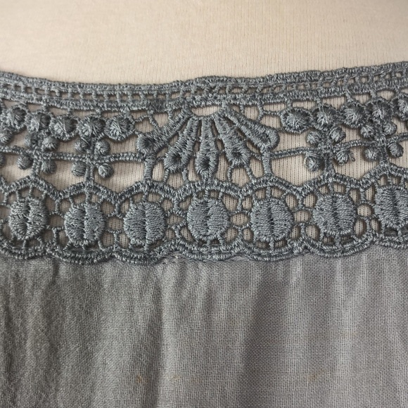 ANTHROPOLOGIE Top - Picture 5 of 5